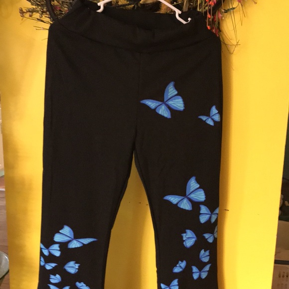 Pants - Picture 2 of 5